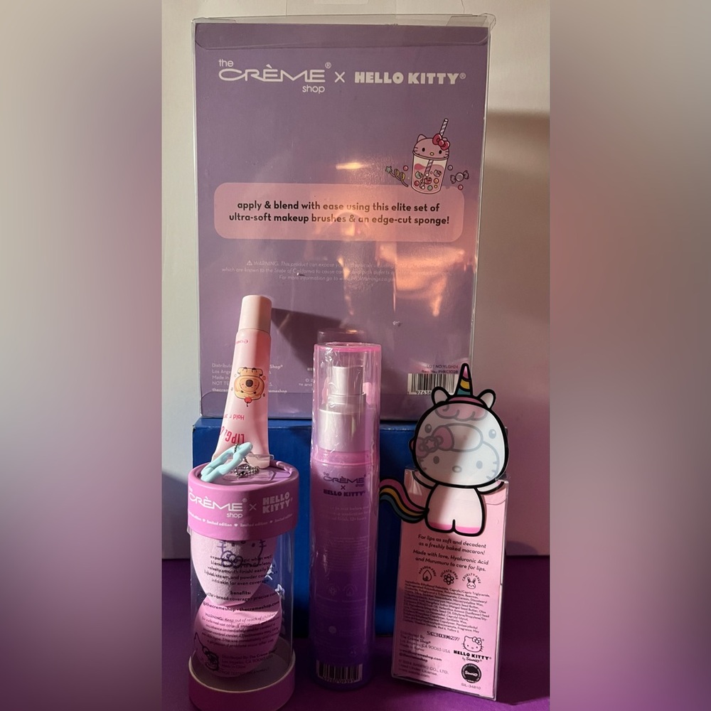 CRÈME Shop Hello Kitty Pink and Purple 5 piece Beauty Gift Set (brand new) - Picture 2 of 2